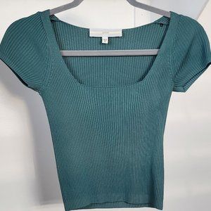 Guess crop top